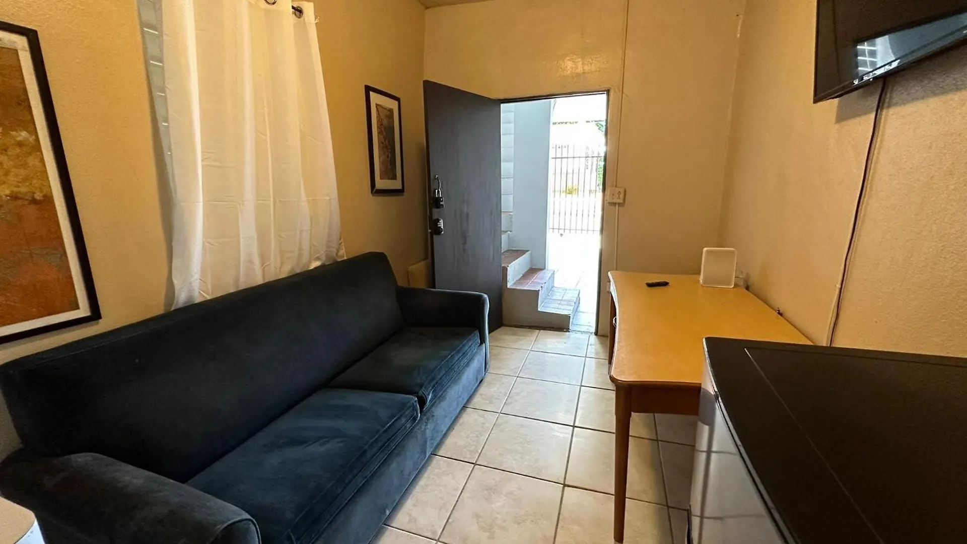 דירה סן חואן Economical 1Br, 1Ba Near Ocean Park Beach, 6 Plus Guests